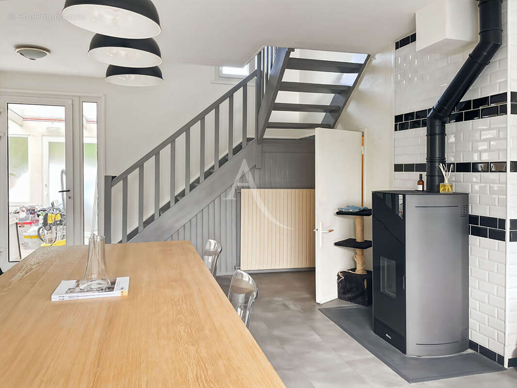 Maison à QUEVREVILLE-LA-POTERIE