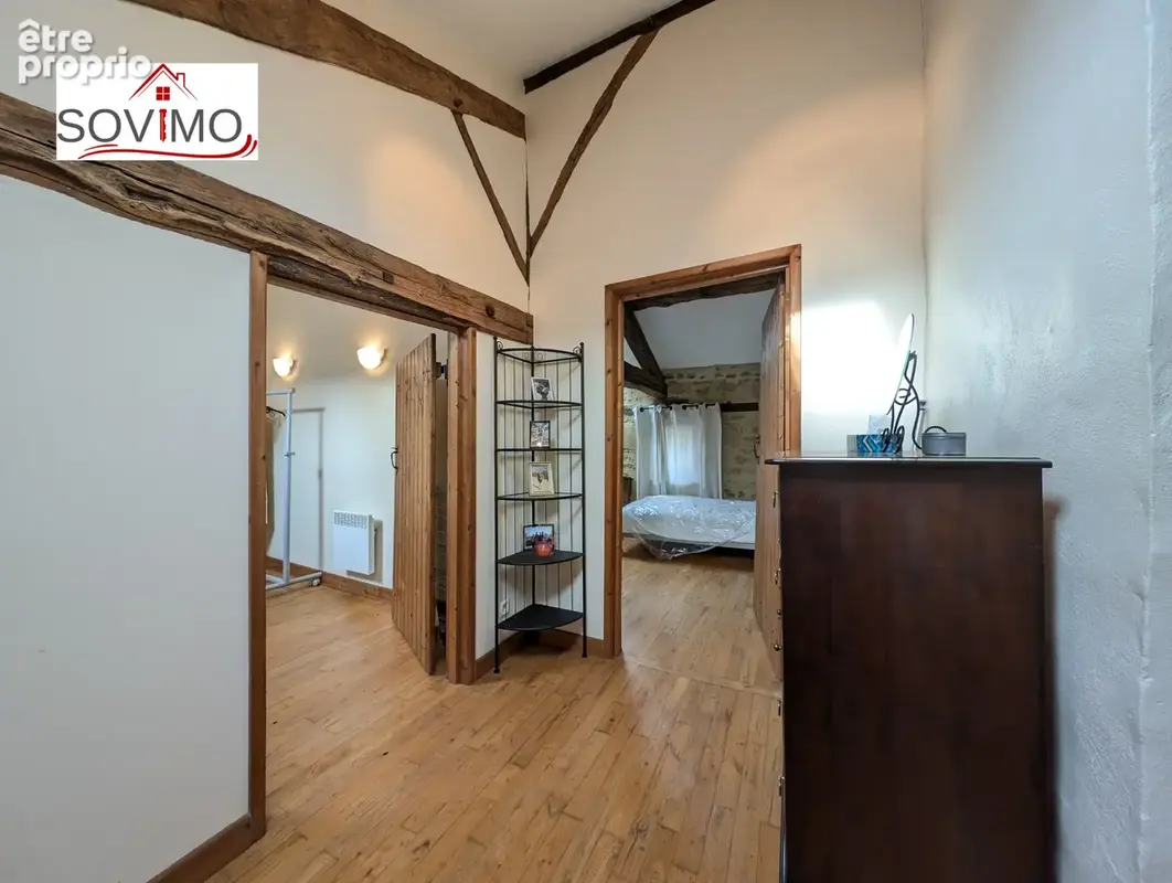 Charme & confort : maison avec jardin séparé et authentique four à pain - photo 8