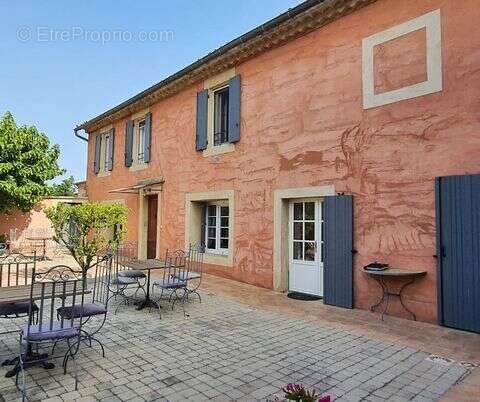 Maison à UZES