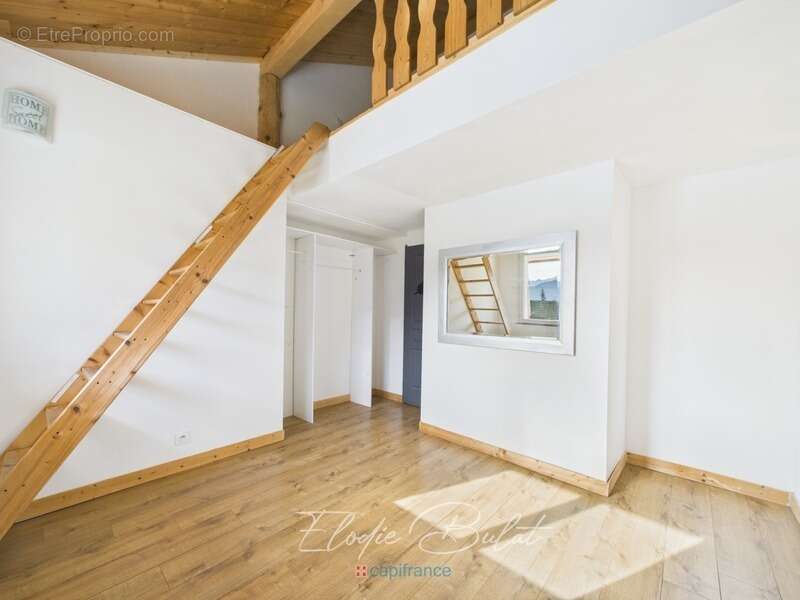 Maison à MONTAILLEUR