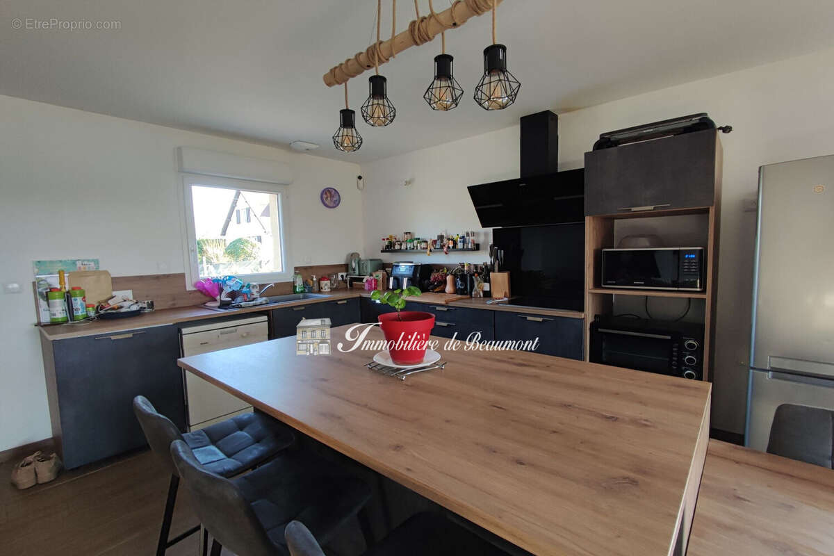 Maison à PONT-L'EVEQUE