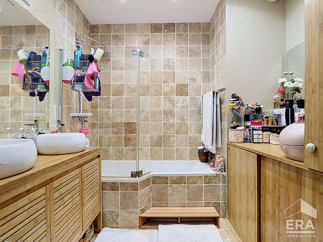 Appartement à MARSEILLE-9E