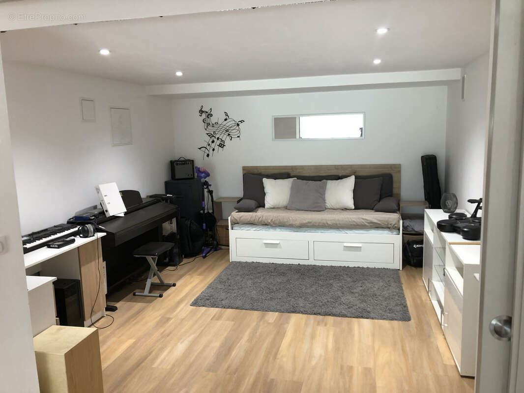 Maison à PIERREVERT