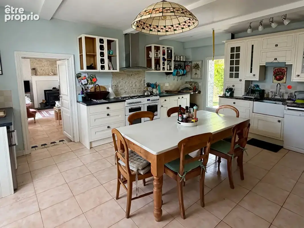 Maison de Maître, 4+ chambres, plein du caractère, piscine, au calme - photo 6