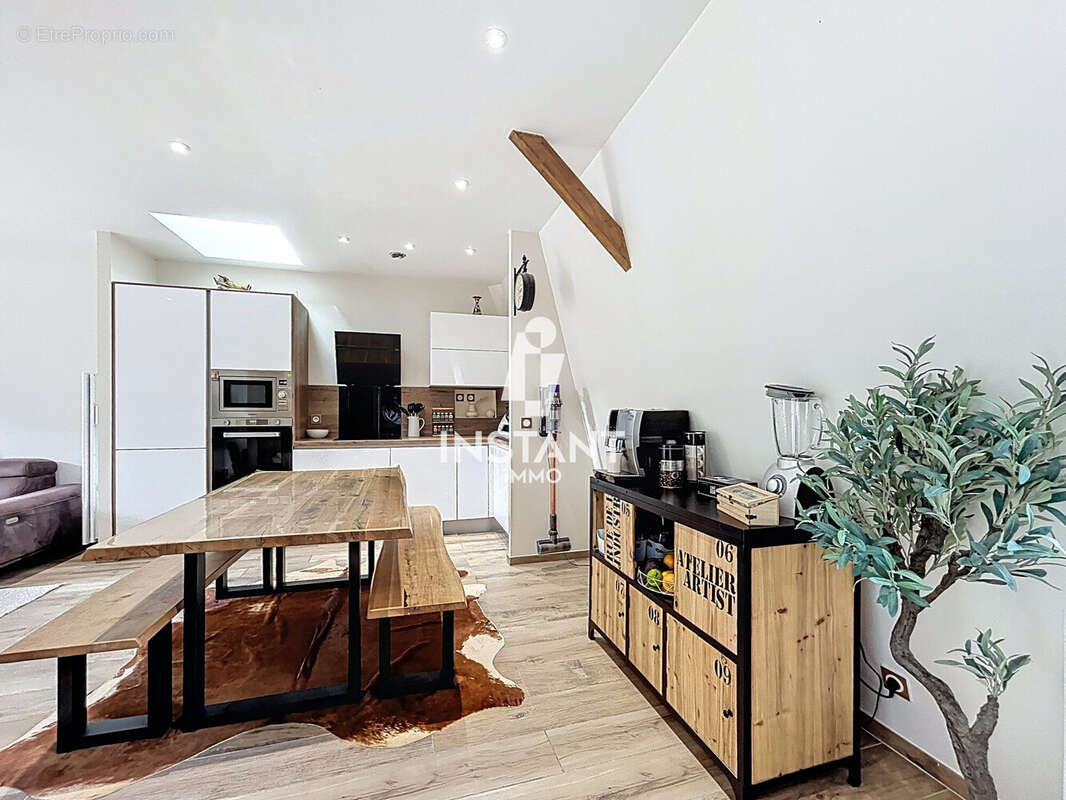 Appartement à BONNEUIL-SUR-MARNE