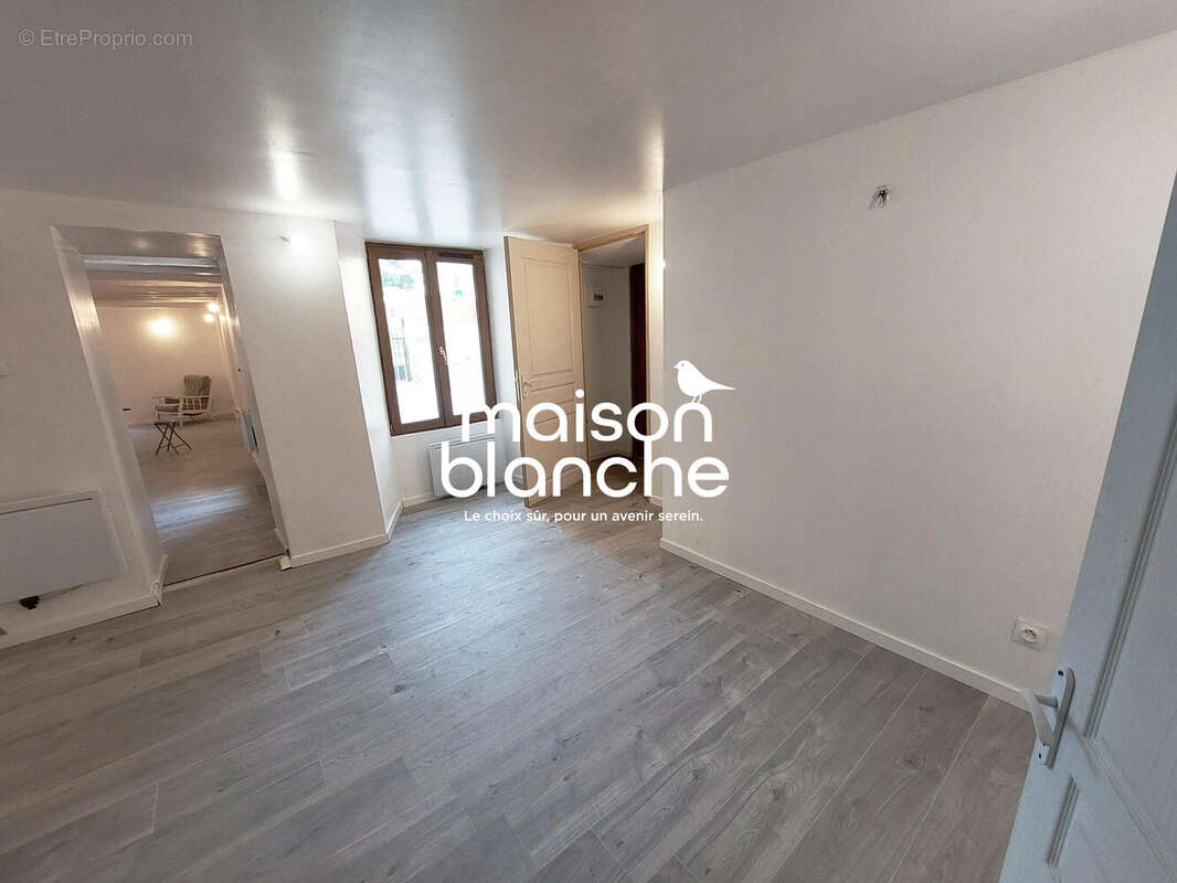 Maison à SAINT-MARTIN-DU-FOUILLOUX