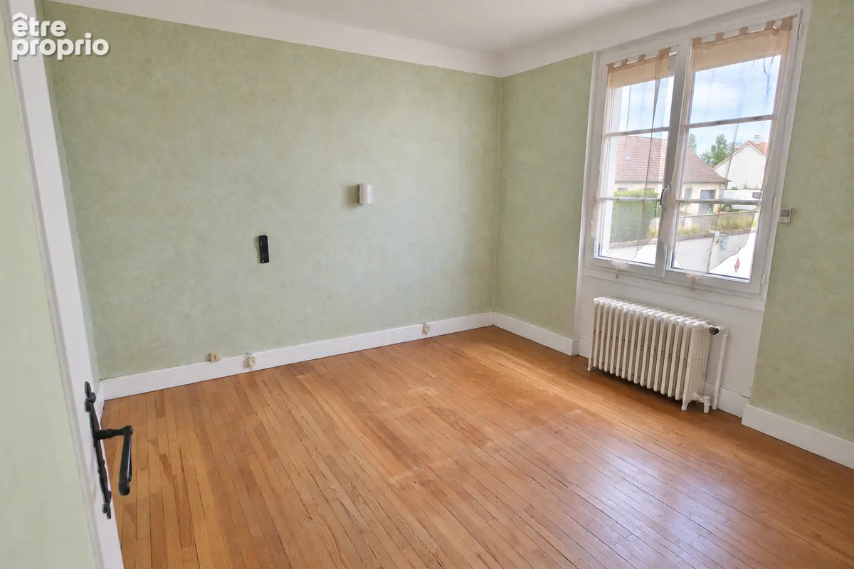 Maison T5 - 107m2 - Yzeure - photo 9