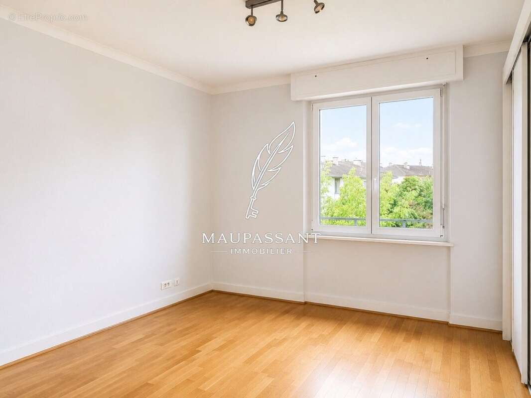 Appartement 104 m² à Colmar  - photo 8