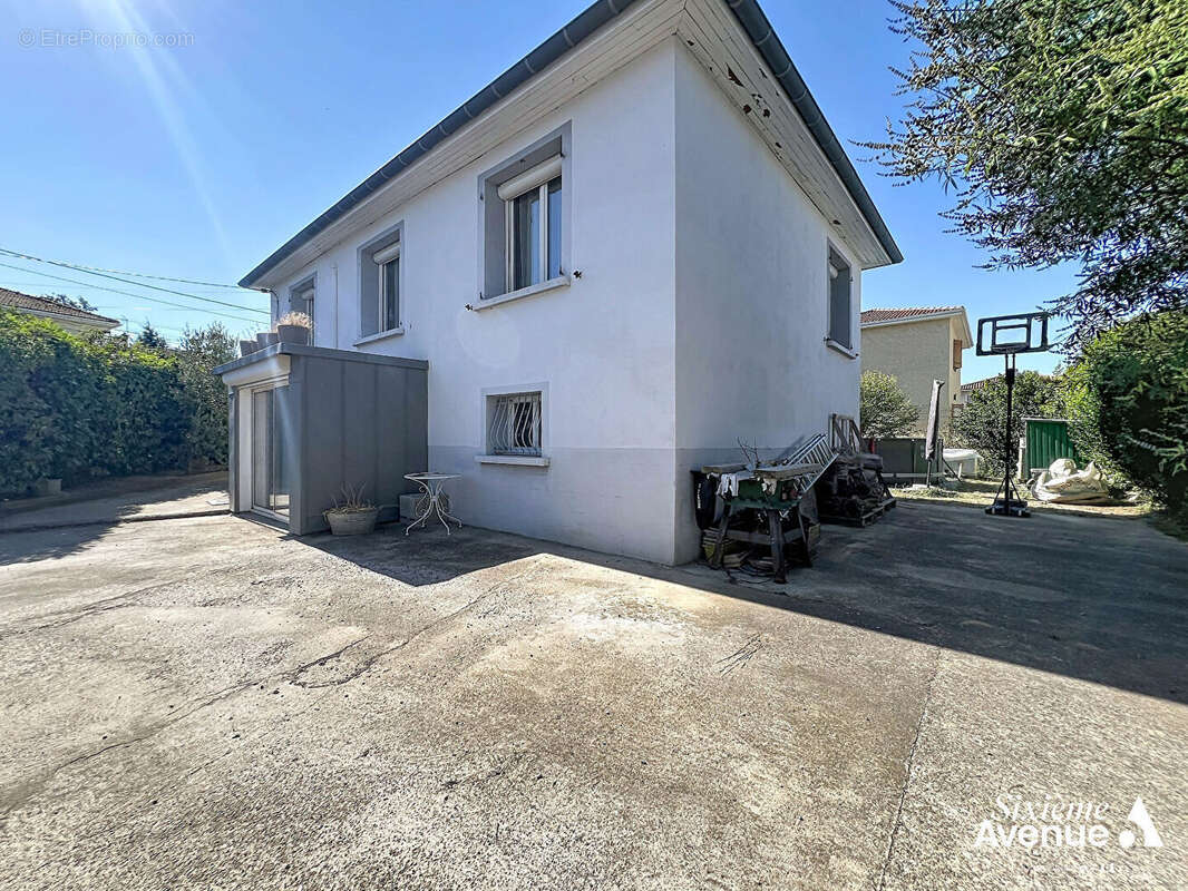 Maison 6 pièces, 115 m2, 4 chambres avec jardin. - photo 14