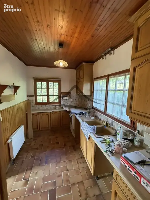 Maison de charme à réinventer sur près de 1 000 m2 : un lieu de vie ou un projet à valoriser - photo 5
