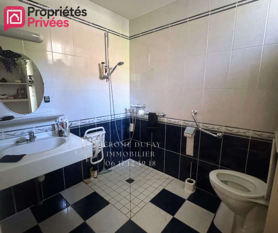 Commerce avec Maison de bourg 163m2 en pierre ville de Lassay les chateaux 53110 en mayenne 53  452383JDUF - photo 5