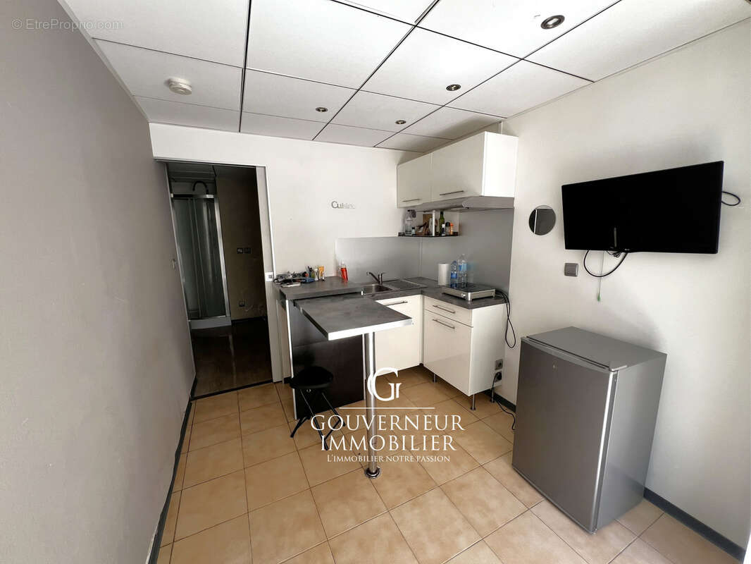 Lot de deux studios avec grande terrasse bel emplacement - photo 2