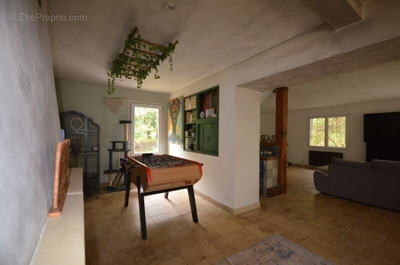 CHÂTEAU THIERRY (02) à vendre maison de 248 m² avec piscine et dépendances - photo 6