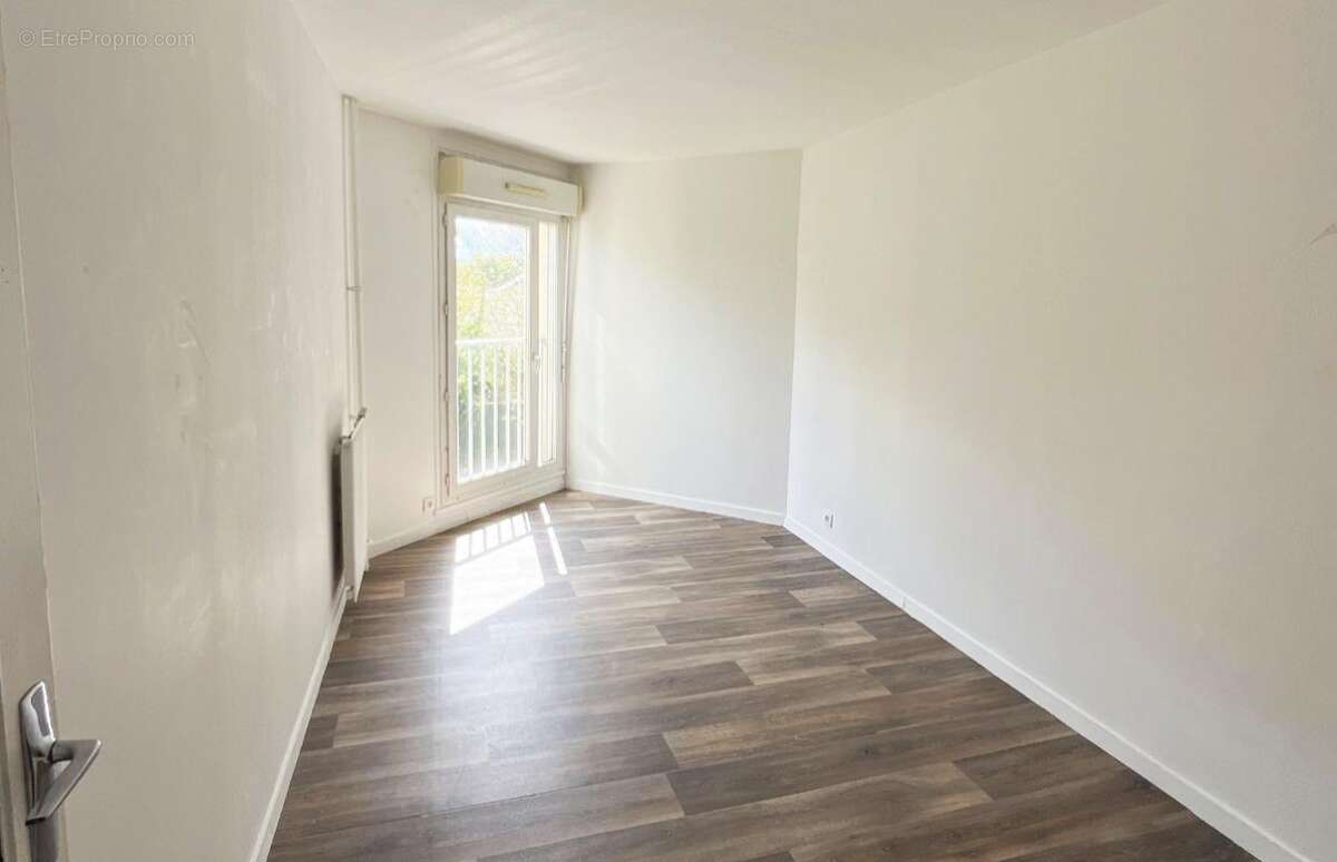 Appartement à ERAGNY