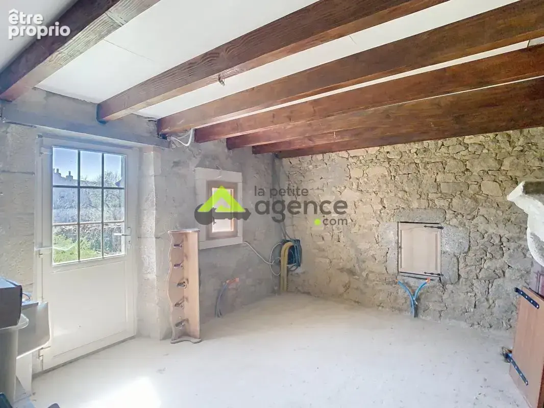 Maison de village à finir de restaurer - photo 2