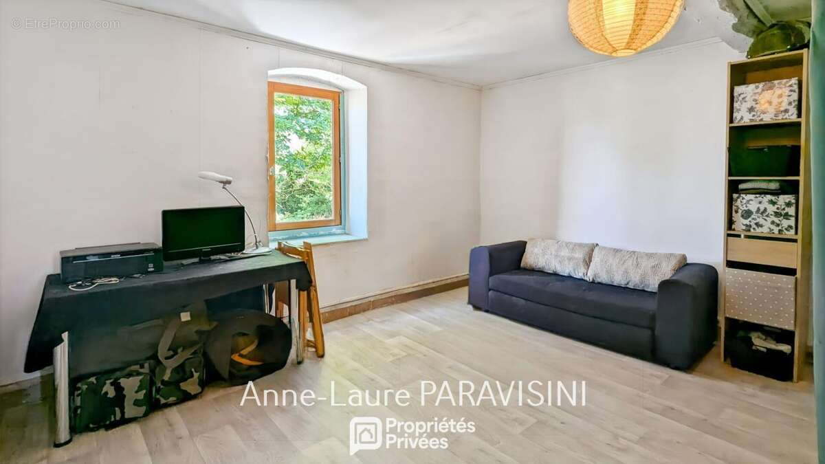 Castelnaudary - Maison T5 à fort potentiel avec terrain arboré - photo 6