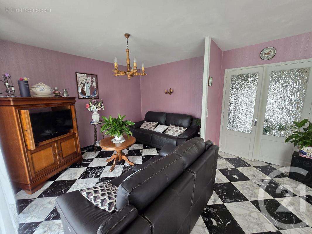 Maison à SACY-LE-GRAND