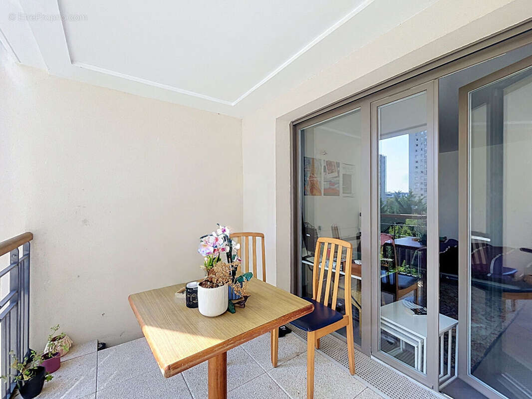 Appartement à CHATILLON