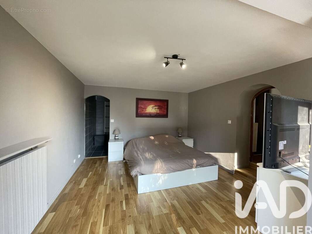 Photo 6 - Maison à BOUSSY-SAINT-ANTOINE