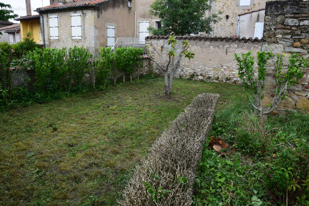 Appartement à SAIX