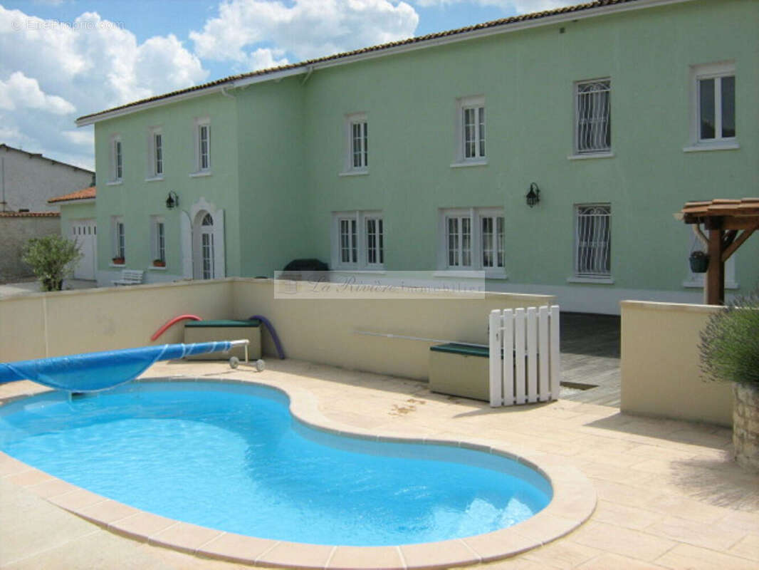 Maison à ROUILLAC