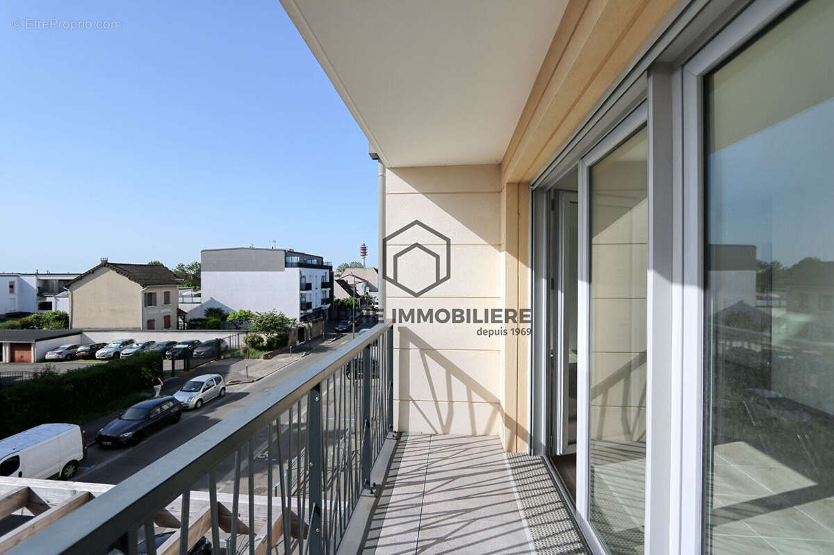 Appartement à CHENNEVIERES-SUR-MARNE