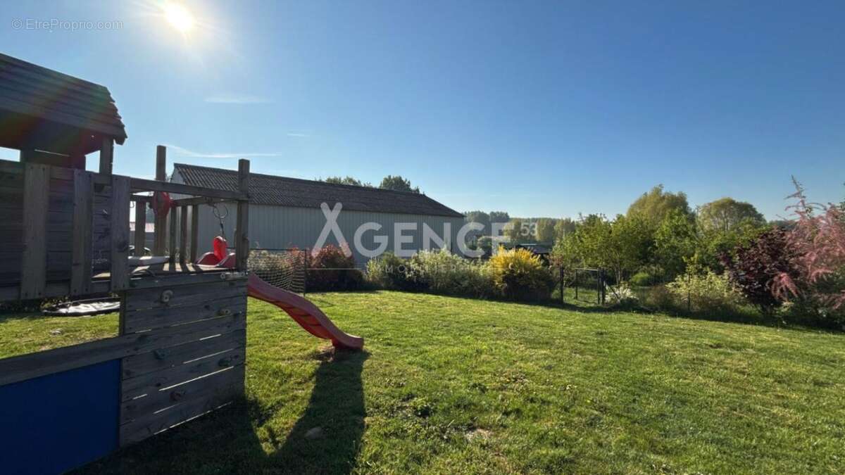 Maison à ROQUETOIRE