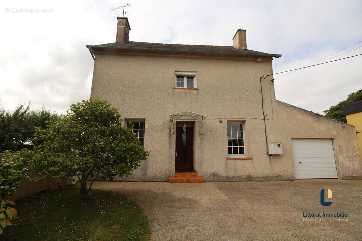 Maison à ETABLES-SUR-MER