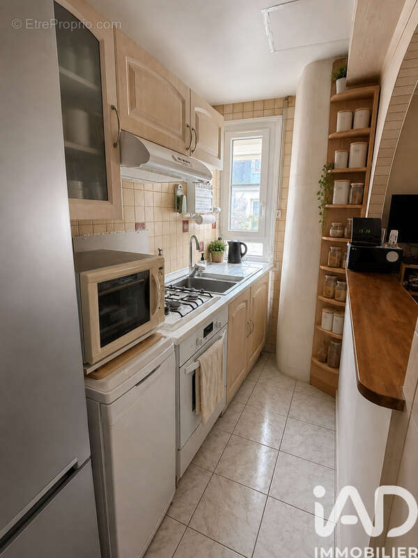 Photo 8 - Appartement à PARIS-18E