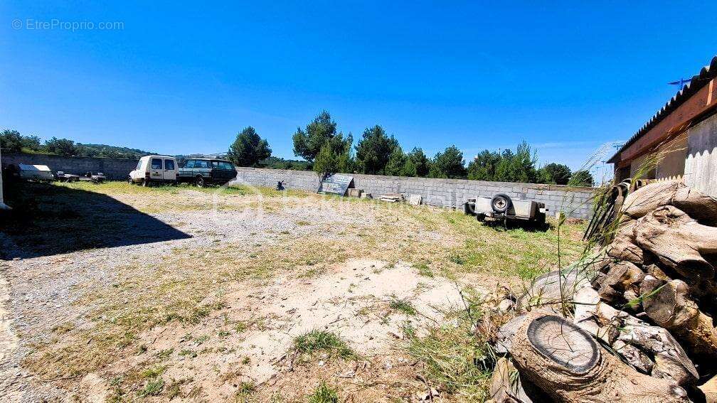 Hangard- Tennis- Club house- Cabanon- Terrain- Port la nouvelle - photo 20