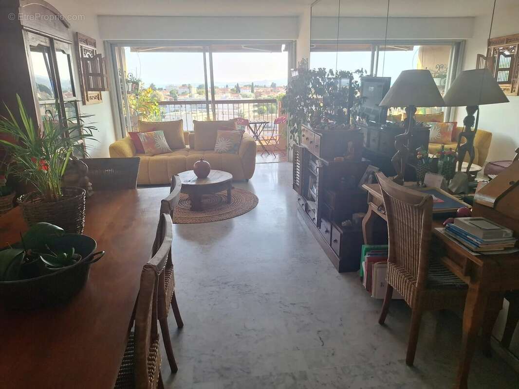 3p dans résidence avec piscine, parking, vue panoramique - photo 4