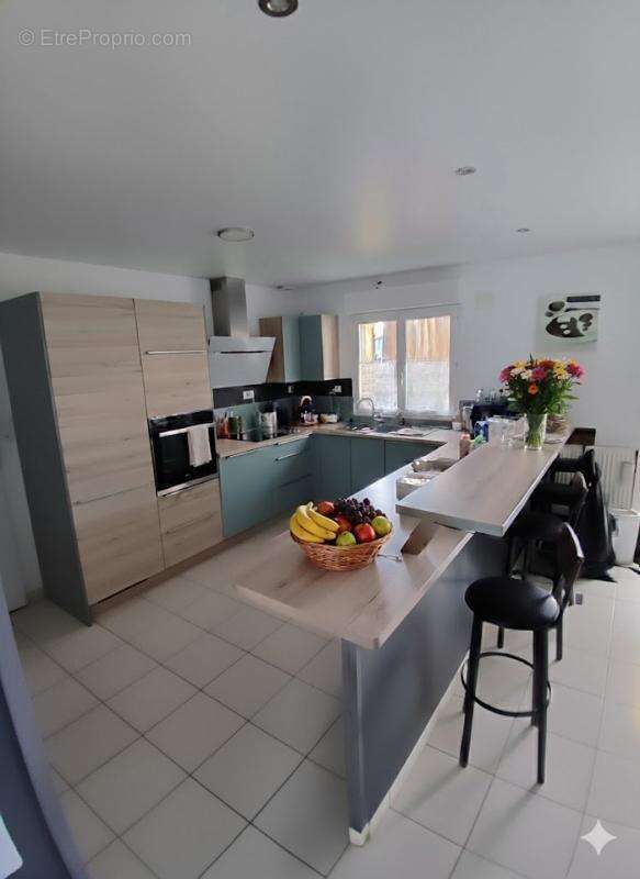 Maison à NEUVILLE-SAINT-REMY