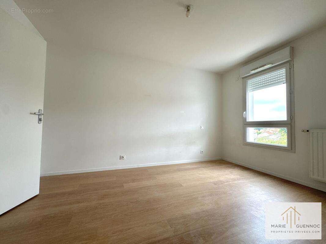 Appartement T2 Vertou Beautour vendu avec cave et parking sécurisé - photo 5