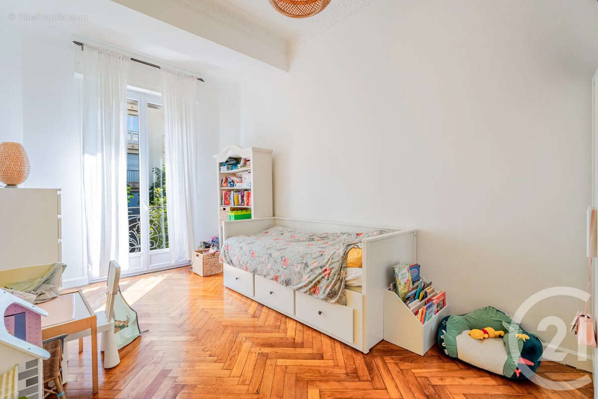 Maison 97 m² à Nice  - photo 9