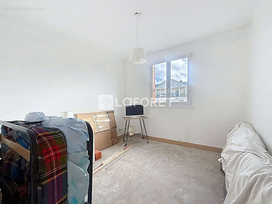 Appartement à LE PLESSIS-ROBINSON