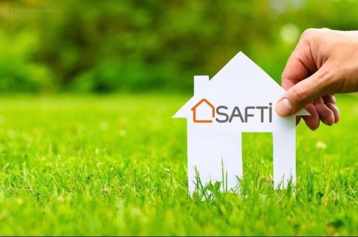 Photo 1 - Terrain à MEUCON