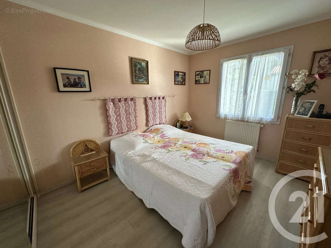 Maison à SAINT-PALAIS-SUR-MER