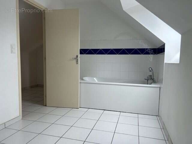 Appartement à LA POUEZE