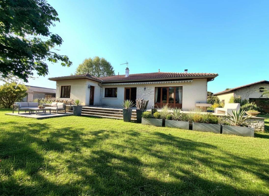 Maison à SAINTE-TERRE