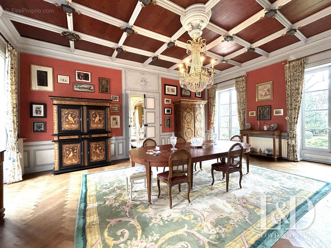 Salle à manger - Autre à POITIERS