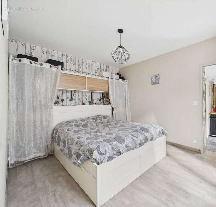 Maison à ENSUES-LA-REDONNE