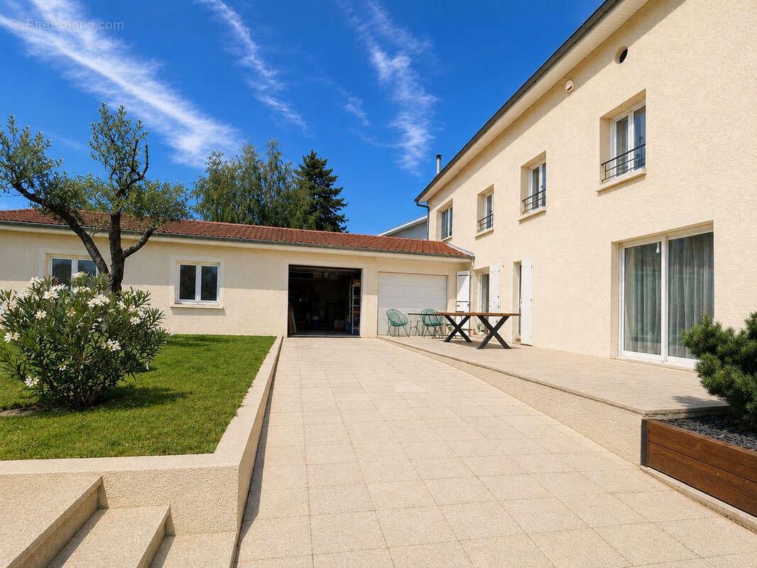 Maison rénovée 4ch - 193m2 - photo 20