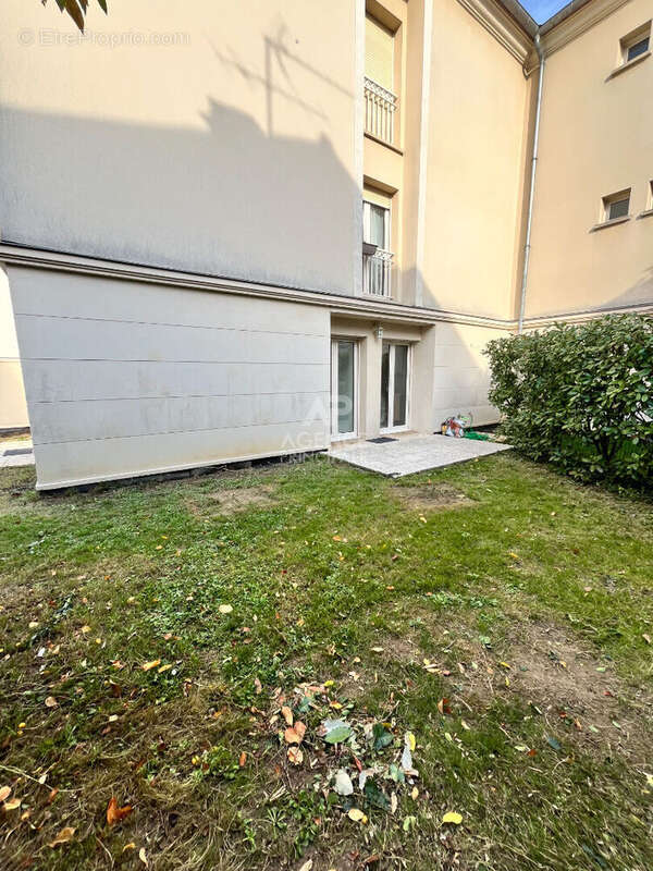 Appartement à MAISONS-LAFFITTE