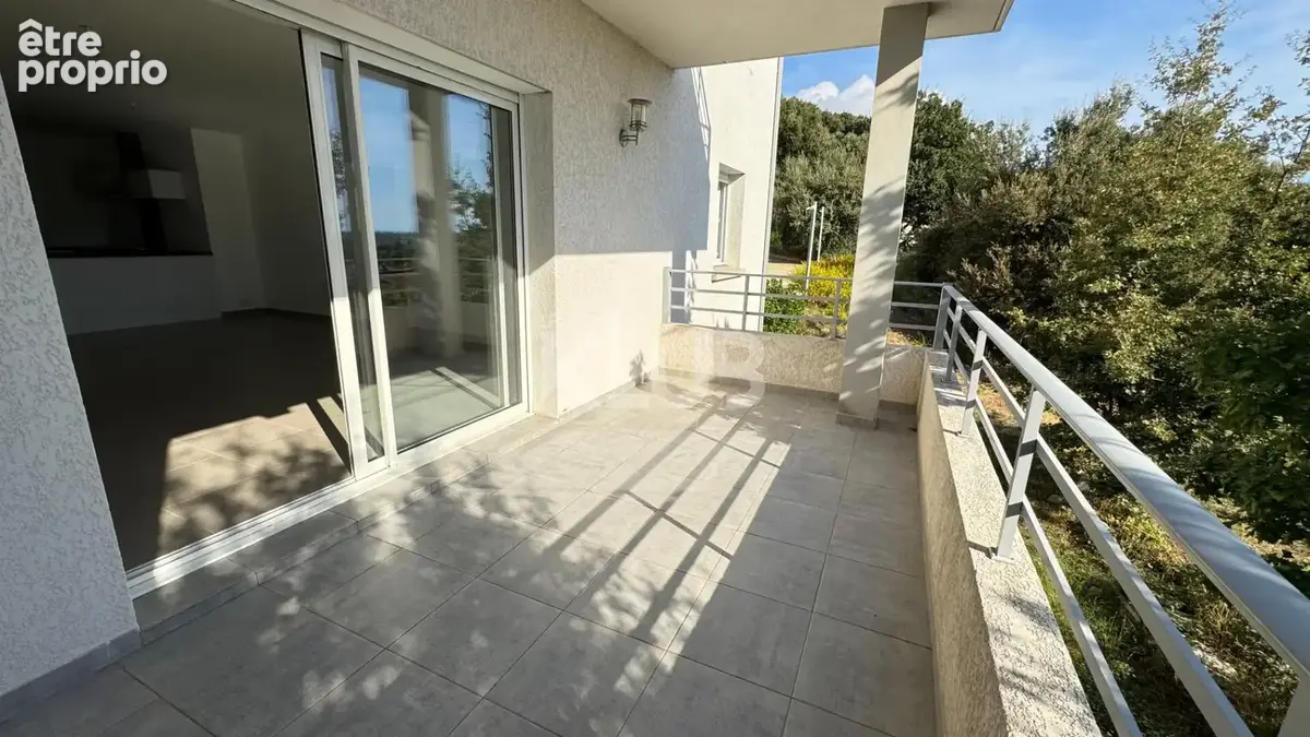 Appartement Lucciana 3 pièce(s) 80 m2 - photo 2