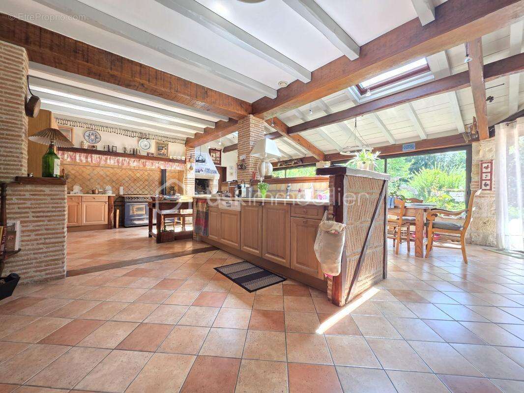 Maison à BRAX