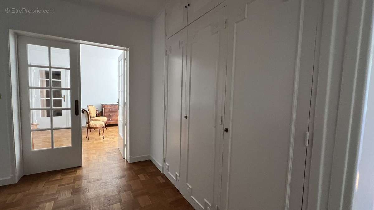 Appartement à LA MADELEINE