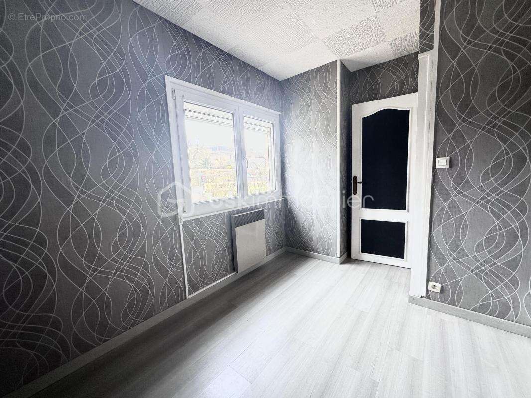 Maison à CHARLEVILLE-MEZIERES