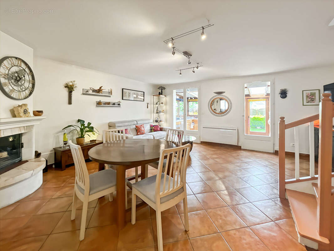 Maison à VAUREAL