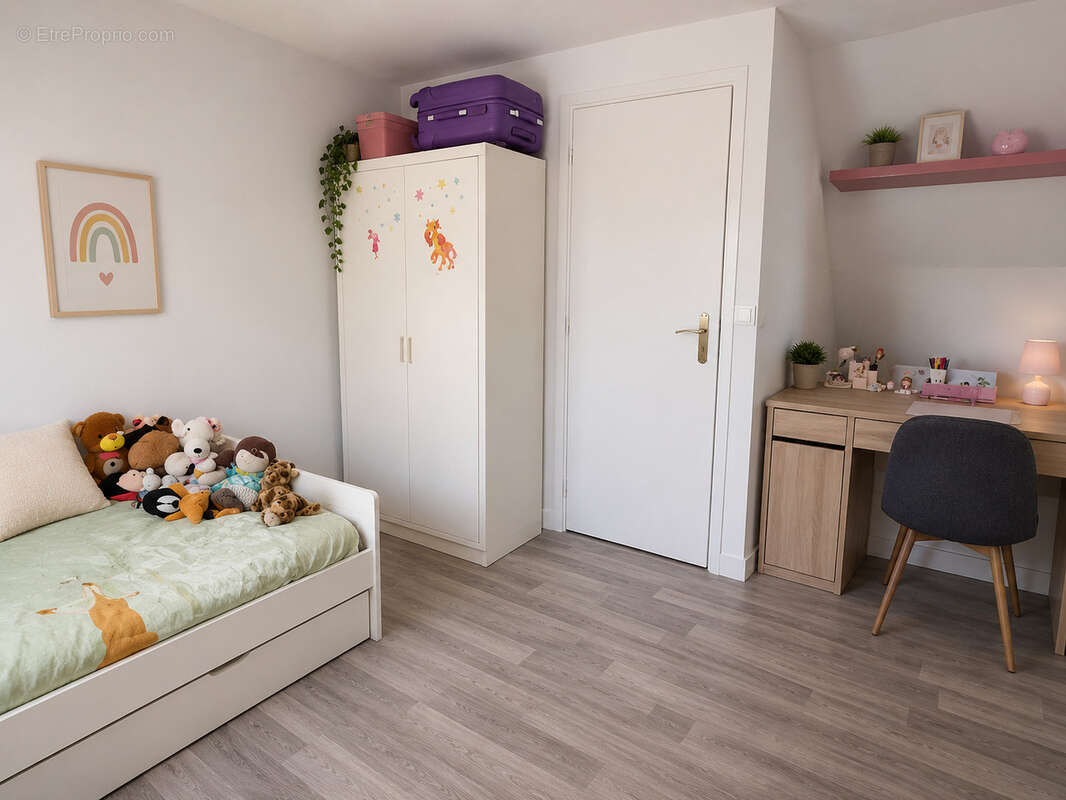 Appartement à CHAMPAGNE-SUR-OISE