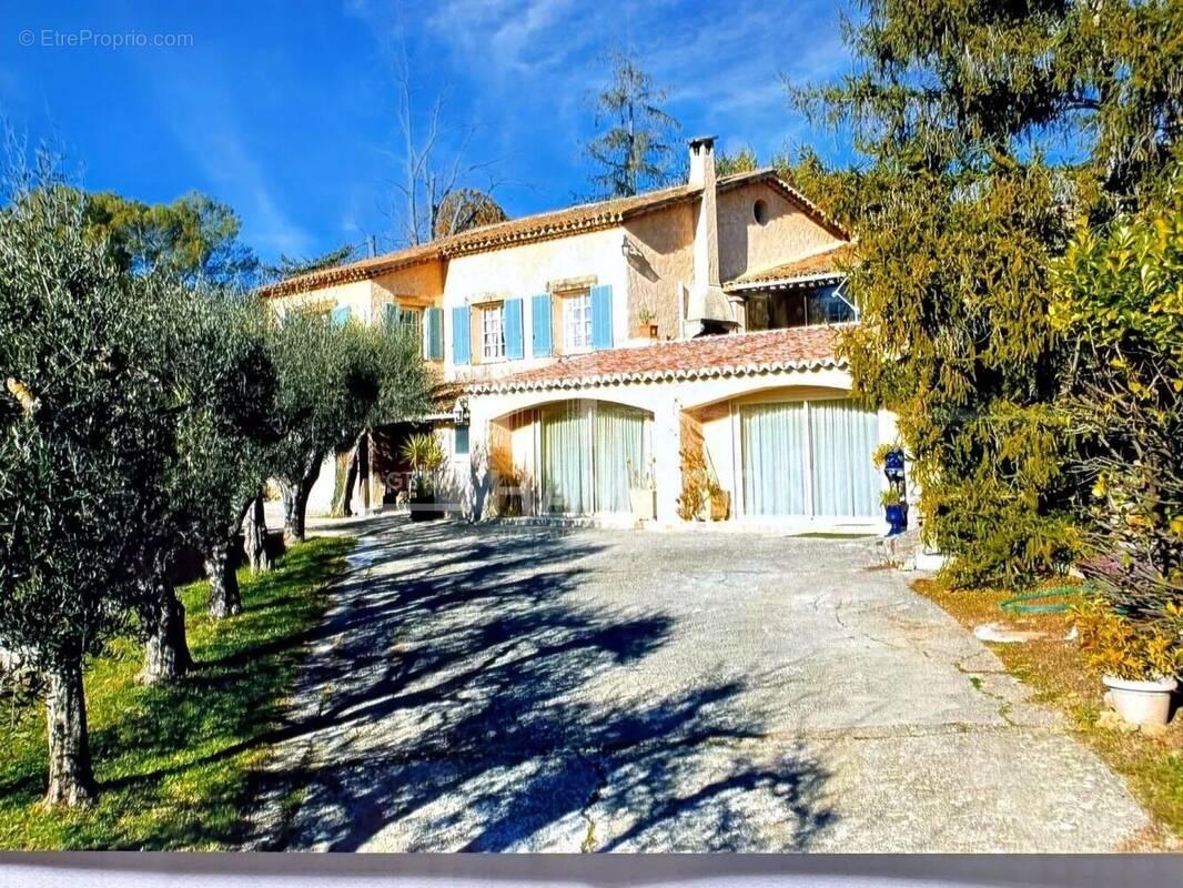 Maison à OPIO